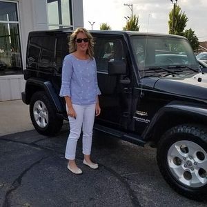 Meet your Posher, Catina